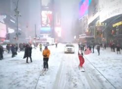 Snowboard por las calles de Nueva York