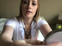 Video filtrado de contenido para adultos de la enfermera Miss Cassi ASMR