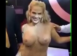 NIURKA ENSEA LAS TETAS EN TELEVISION ABIERTA