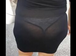 Mujeres Con Ropa Transparente En La Calle