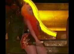 Nicki Minaj Enseña Todo