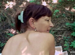 Sex Granny Outdoor