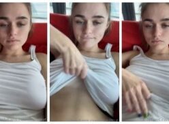 Megnutt desnuda tetas grandes jugar vídeo Leaked