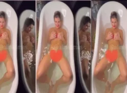 Aline limas mostrando sus grandes pechos en el baño completamente desnuda