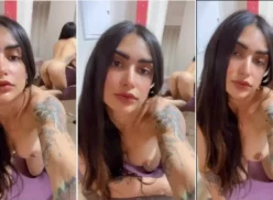 Ana Barreto mostrando su coño sentada en una silla a cuatro patas