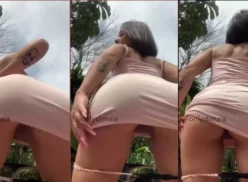 Diana Maia haciendo striptease gratis en OnlyFans al aire libre