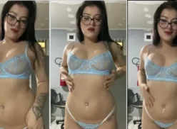 Gabriella Manhaez tiene video Leaked donde aparece en bragas, mostrando su belleza