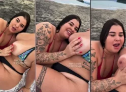 Mari Casada chupando las tetas de la gordita en la playa