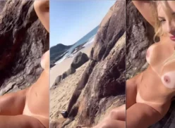 Natalia r, una rubia perfecta, disfruta desnuda en la playa nudista