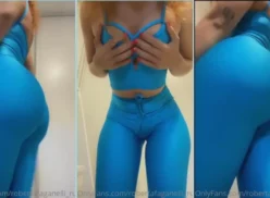 Roberta Faganelli luce un look sexy con pantalones ajustados que enfatizan sus curvas