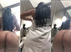 Carol Machado luciendo en el baño sin ropa y con el culo afuera