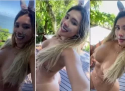 Rubia caliente de Brasil mostrando todo y más