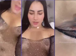 Yara Mendes, brasileña, enseñando el coño con una expresión muy sensual