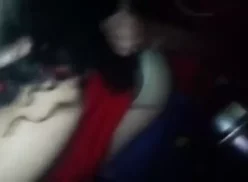 Esposa engañando a su novio con un amigo