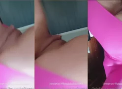 Bruninha Fitness mostrándose sin ropa, mostrando su coño con un vestido sin bragas