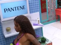 Giovanna Jacobina es captada mostrando sus pechos en BBB25